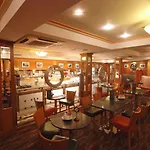 Donegal Hotel 3*