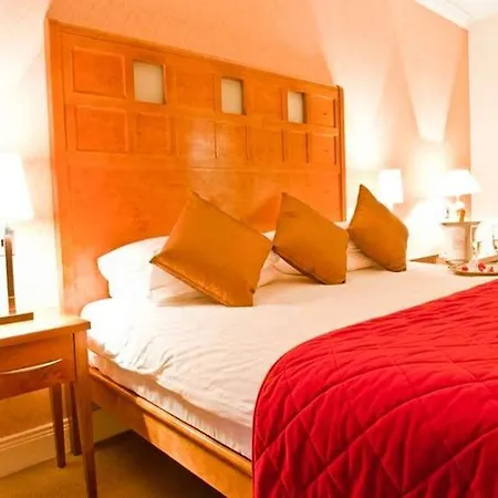 Donegal Hotel
