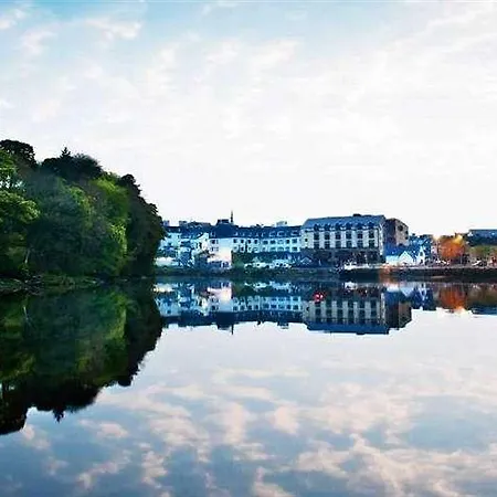 Donegal 3*
