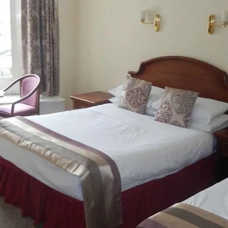 Donegal Hotel 3*