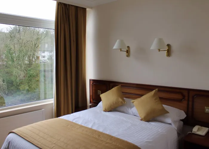 Donegal Hotel 3*