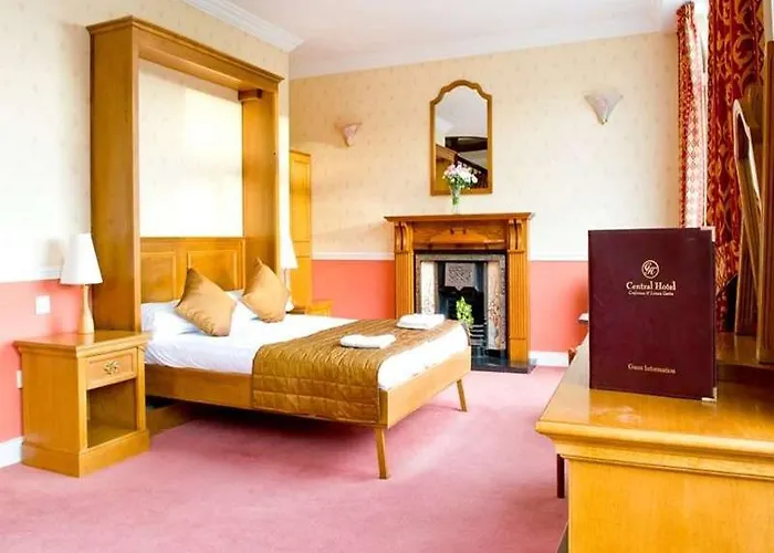 Hotel Donegal 3*